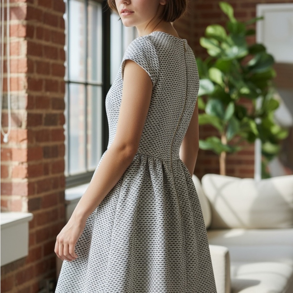 Elegant White Coctail Women's Dress, Small